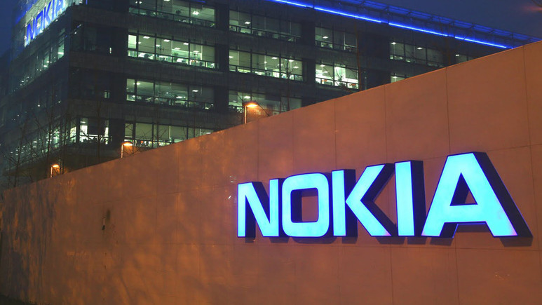 Nokia çöküşte!