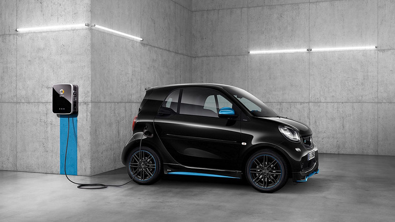 Yüzde 100 elektrikli smart EQ fortwo Türkiye’de