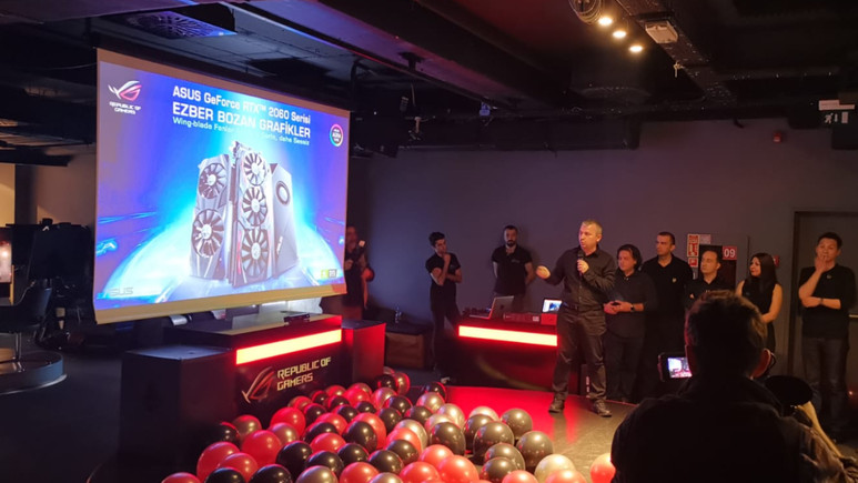 ASUS ROG serisi yeni ürünlerini tanıttı!
