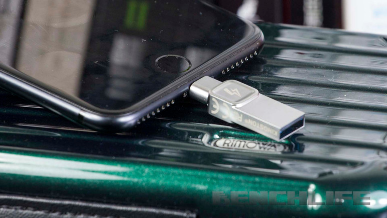 Kingston DataTraveller Bolt sahibini buldu!
