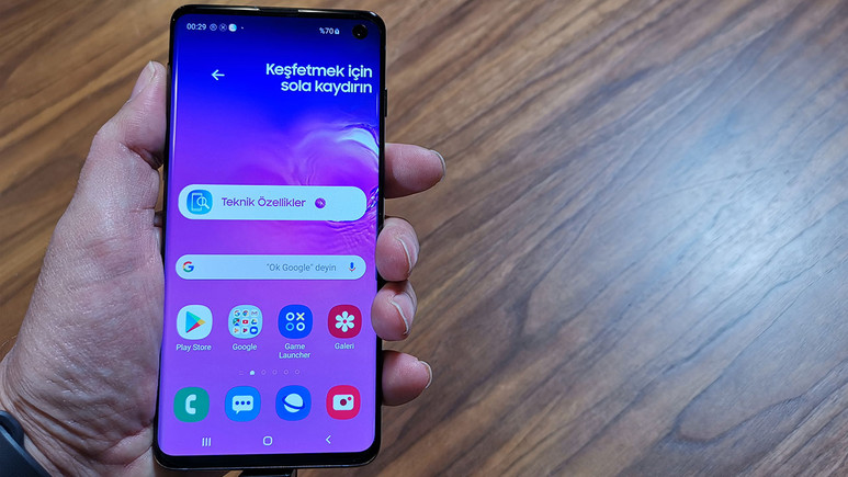 Samsung Galaxy S10 ön inceleme! (video)