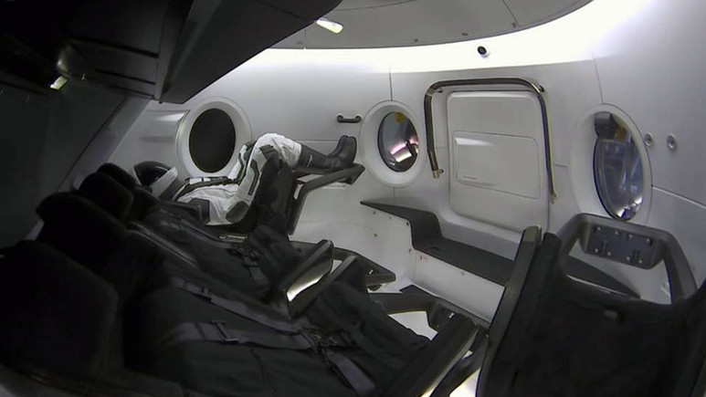 SpaceX deneme uçuşunu gerçekleştirdi