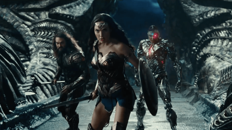 Warner Bros'dan flaş DC açıklaması!