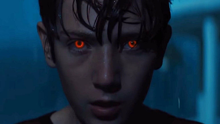 Brightburn'den nefes kesen fragman!