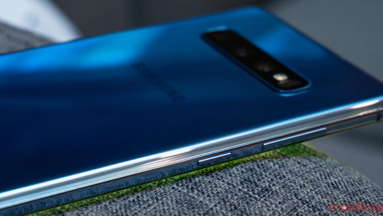 Samsung Galaxy S10 ailesinden memnun!