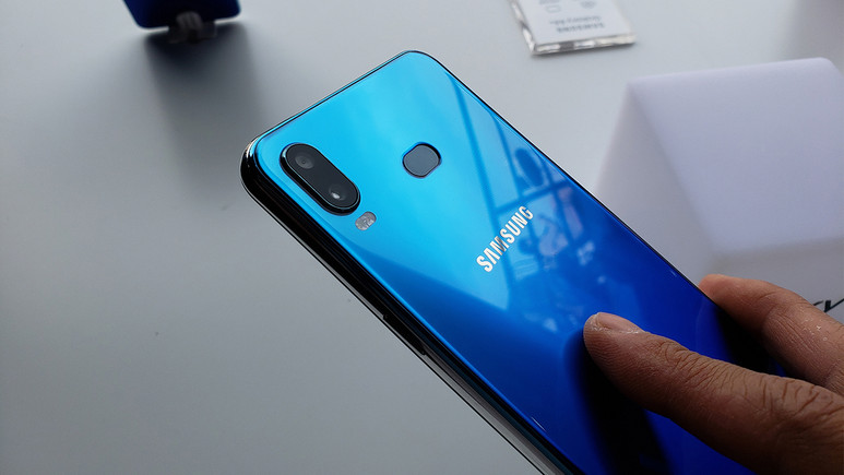 Galaxy A20 tanıtıldı!