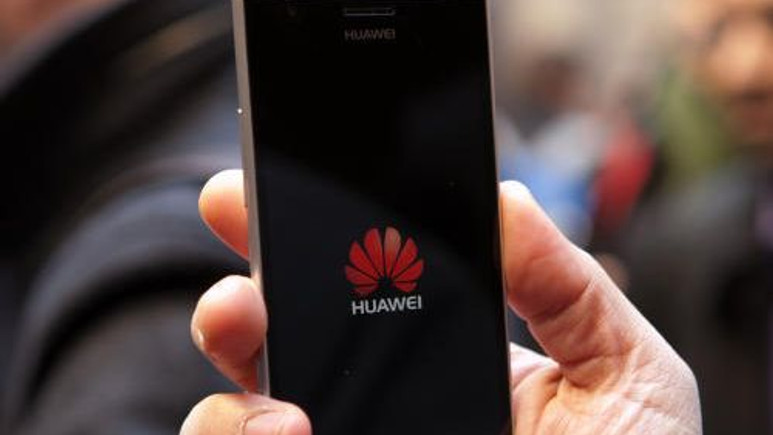 Ascend P7 uzun bir aradan sonra tekrar ortaya çıktı