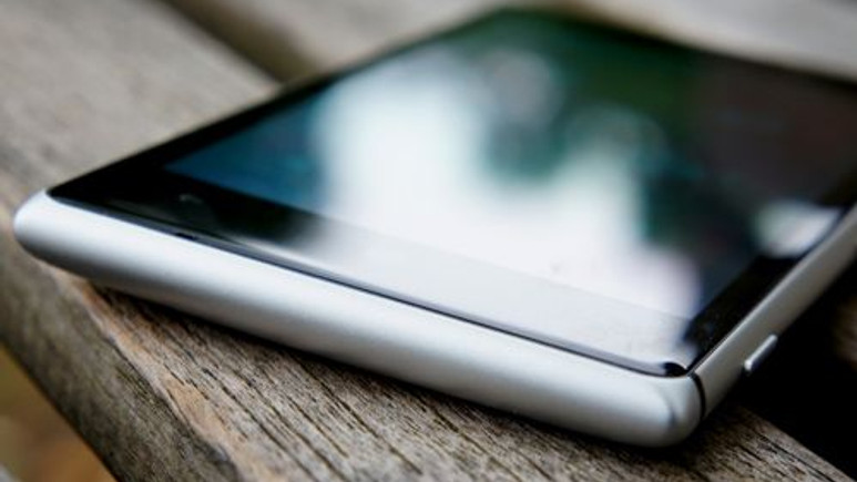 Lumia 925, çok yakında Vodafone ile Türkiye'de!