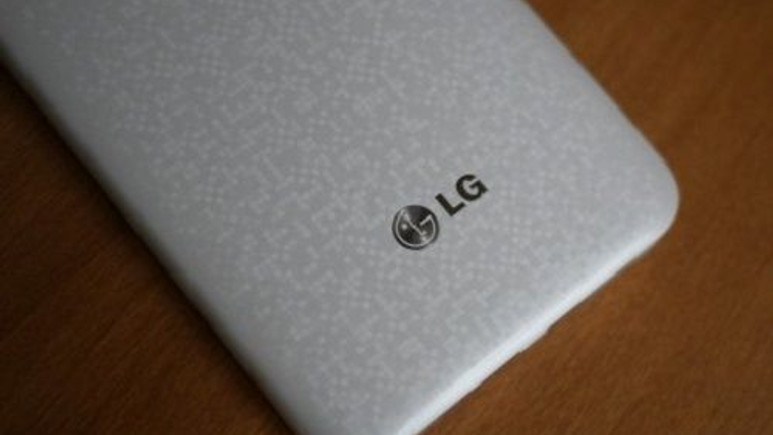 LG G Pad, LG G2'ye benzeyecek!