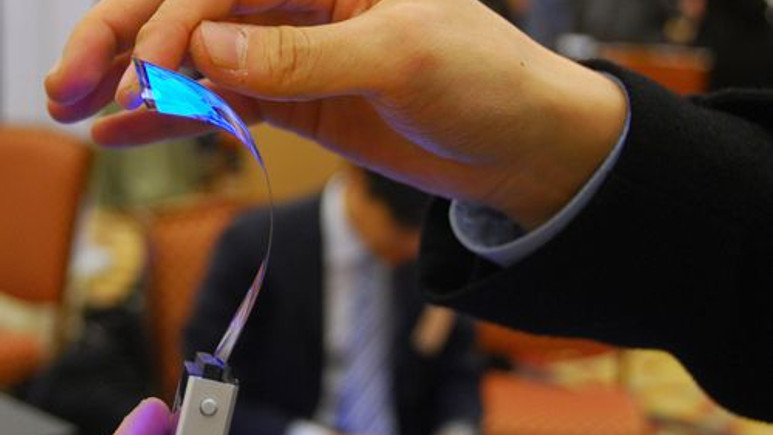 Yeni Note 3 Active hem bükülebilir hem de su geçirmez!