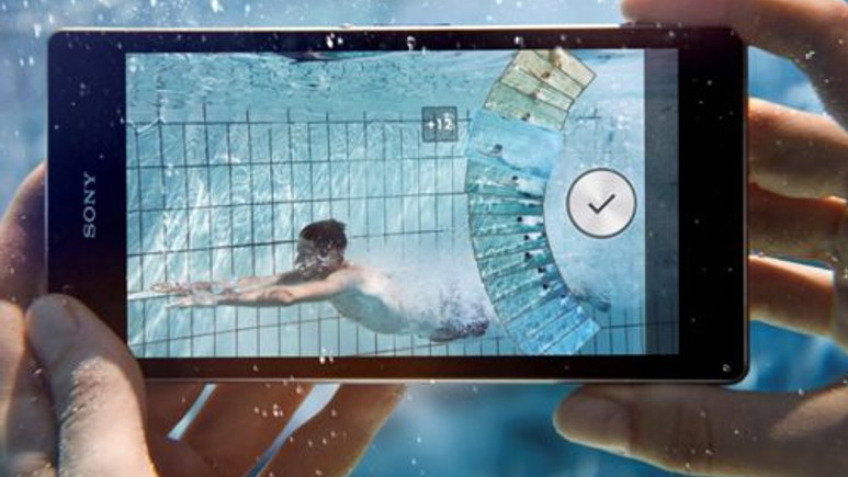 Su geçirmez Xperia Z1, sürpriz hediyelerle Avea'da satışta!