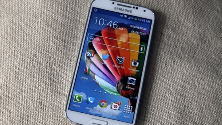 Düşüş yaşamasına rağmen Galaxy S4 hala zirvede!