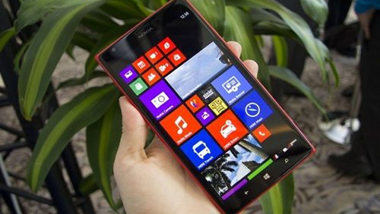 Lumia 1520 ön siparişte, telefonun fiyatı netleşiyor