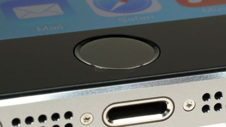 Apple, iPhone 5S'in pil sorununu kabul etti!