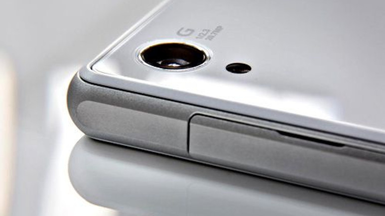 Xperia Z1s'ten yeni görüntüler var! (fiyatı da belli oldu)