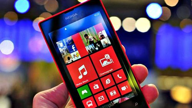 Nokia Lumia 525 resmen açıklandı (Video)