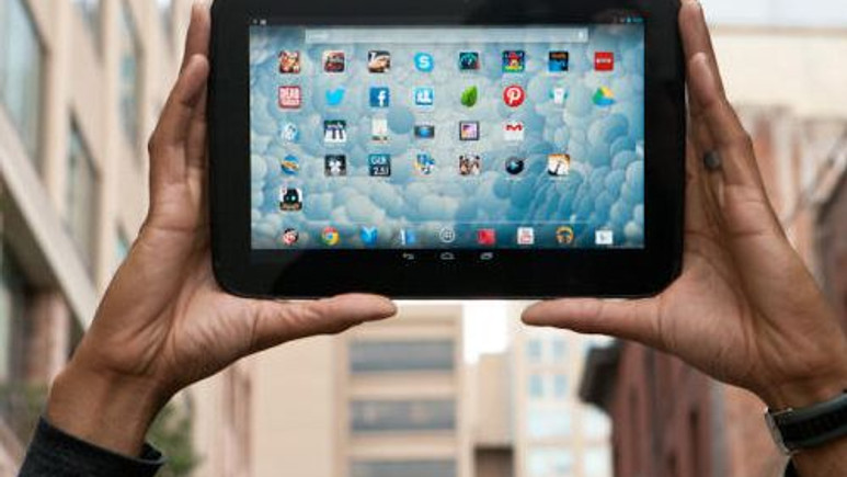 Yeni Nexus 10 yarın tanıtılabilir!