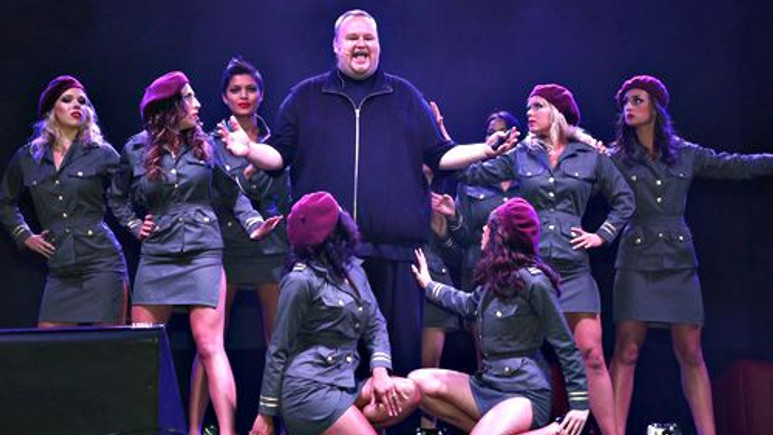 MegaUpload kurucusunun yeni projesi Mega çok tuttu!