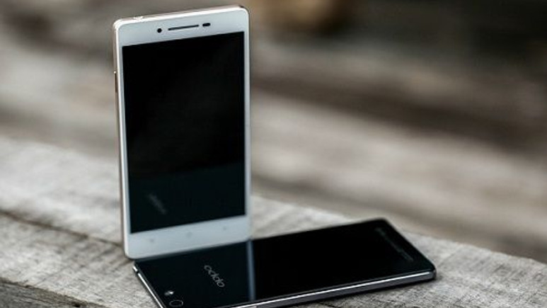 Oppo R1'in detaylı görselleri gün yüzüne çıktı