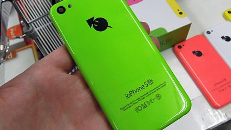 İşte Androidli iPhone 5C! İoPhone5