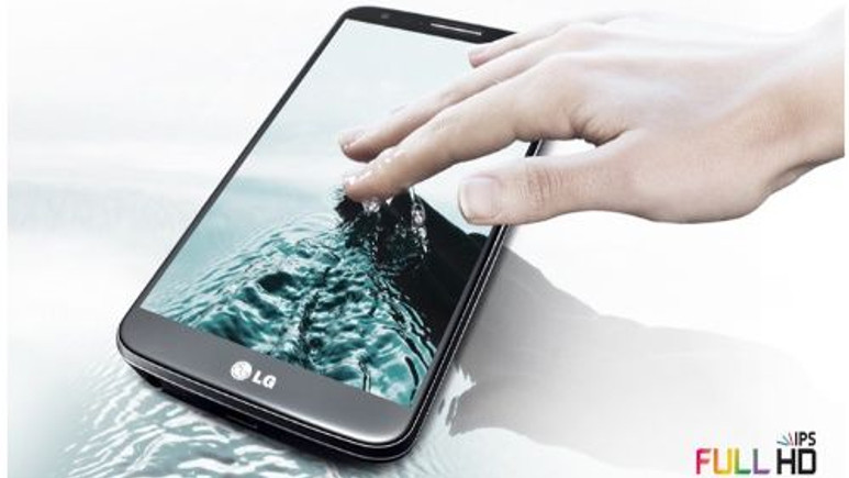 Galaxy S5 ve LG G3'e kafa tutuyor!