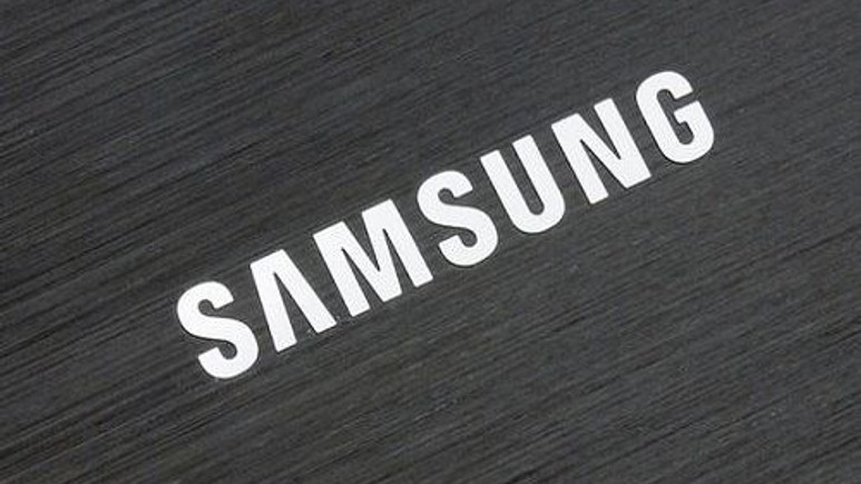 Samsung telefon ve tablet deneyimi sunan cihaz hazırlığında