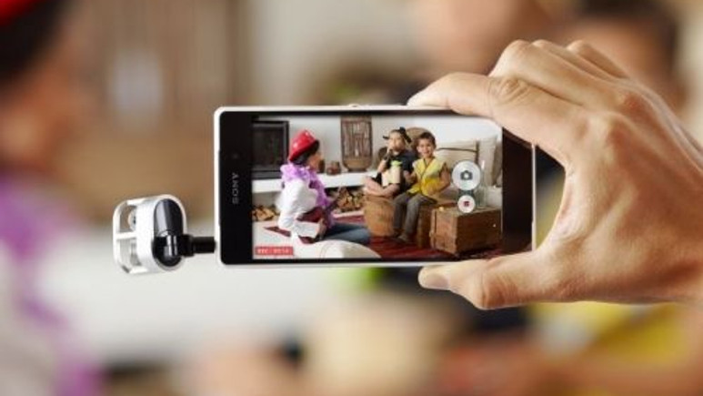 Sony Xperia Z2 Deluxe Edition geliyor!