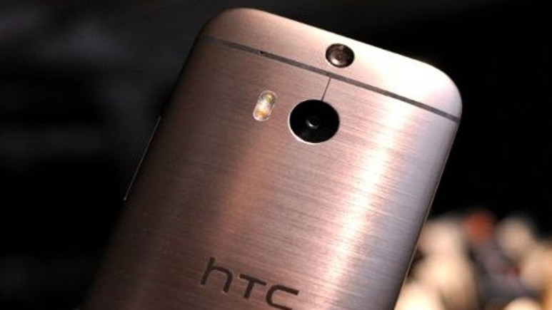 HTC hız testlerinde hile yaptığını kabul etti!