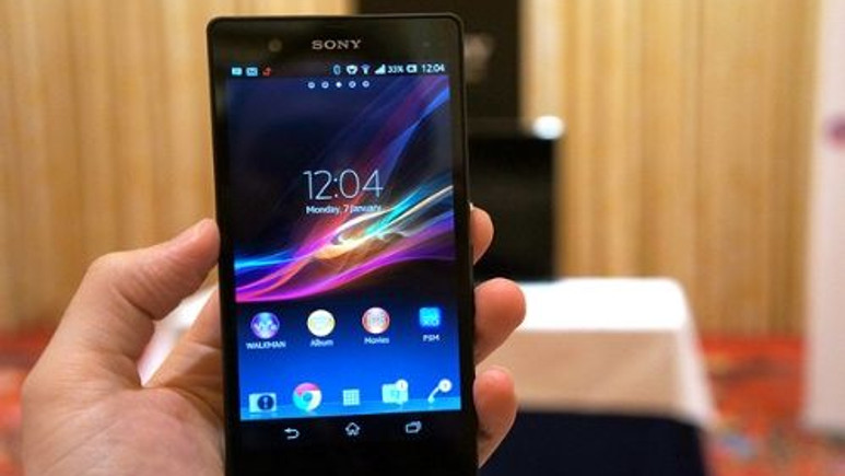 Sony Xperia G geliyor!