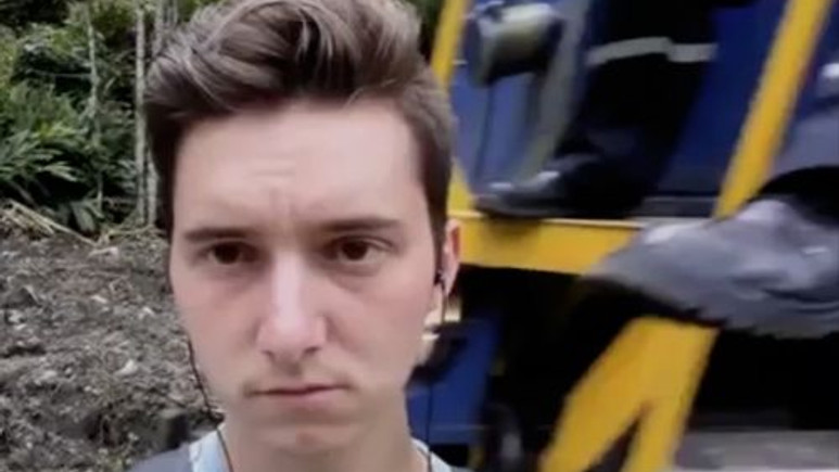 Selfie çekme inadı pahalıya patladı!