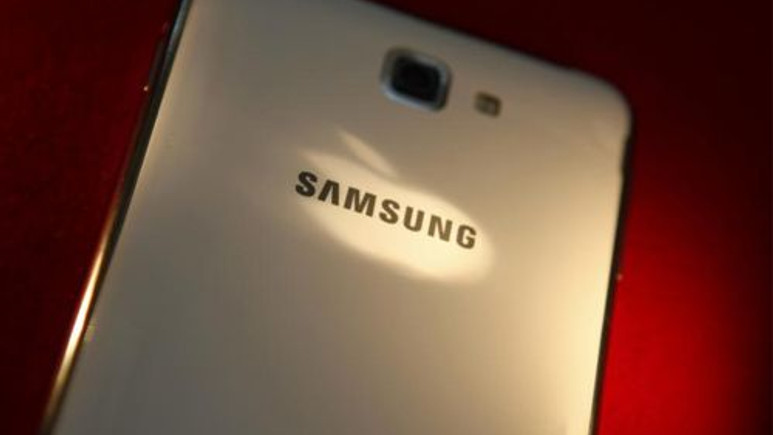 İşte tam metal kasa Samsung Galaxy A5!