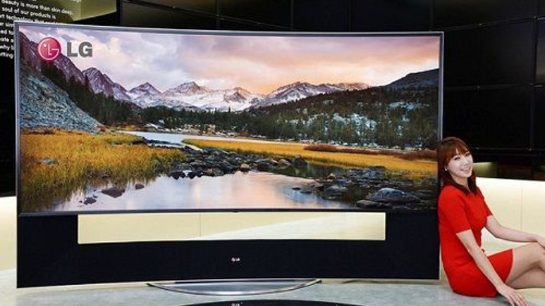 LG dünyanın ilk 105 inç kavisli Ultra HD TV'nin fiyatını açıkladı