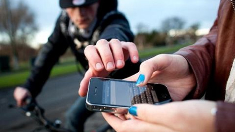 Çalışanlar çalıntı mobil cihaz bildirimlerinde yavaş kalıyor