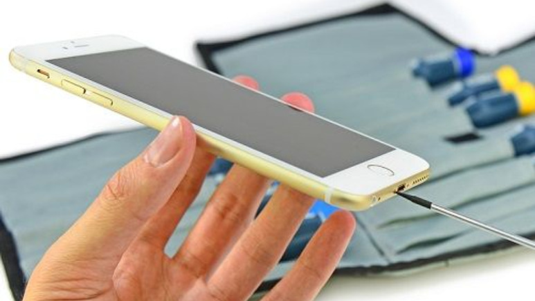 iFixit ekibi iPhone 6 Plus'ı parçalarına ayırdı