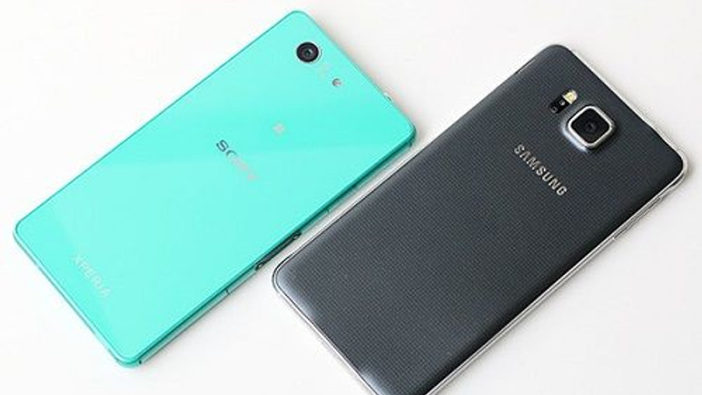 Xperia Z3 Compact - Galaxy Alpha resimli karşılaştırma