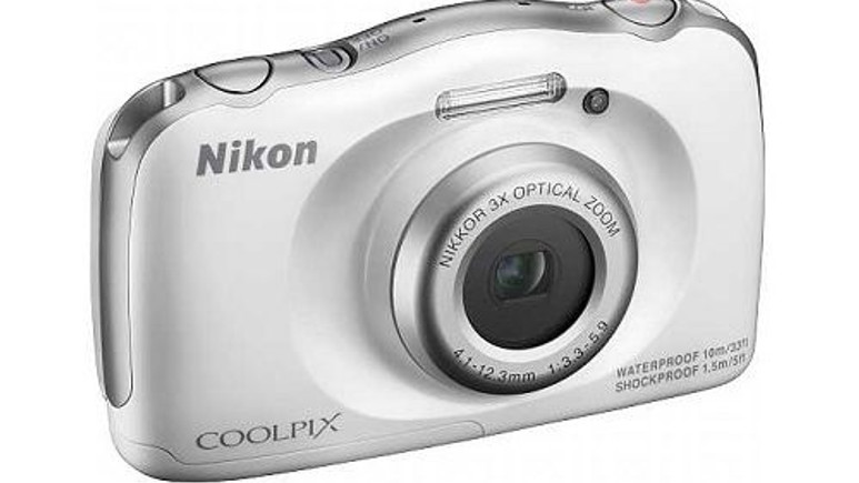 Nikon'dan zorlu şartlara dayanıklı fotoğraf makineleri: Coolpix AW130 ve S33