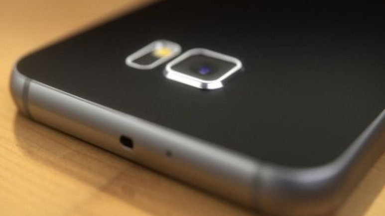 Samsung Galaxy S6, Microsoft uygulamaları ile geliyor!
