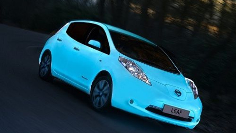 Nissan, elektrikli Leaf'in karanlıkta parlayan modelini duyurdu