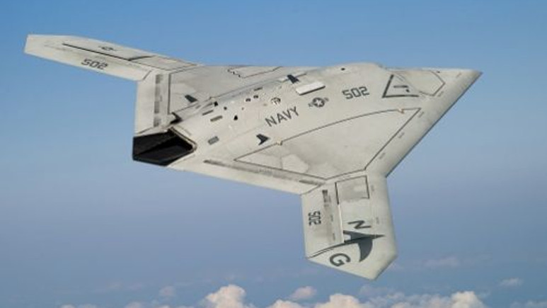 İnsansız hava aracı X-47B havada yakıt ikmali yaptı