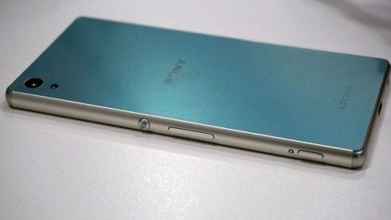 Sony Xperia Z4'e yakından göz atalım