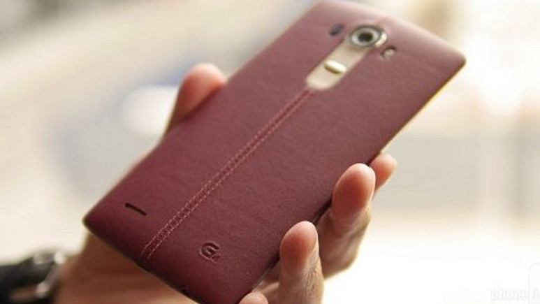 LG G4'ün deri arka kapağına yakından bakıyoruz