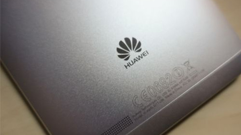 Huawei Mate 8 Çin'de sertifika alırken yakalandı
