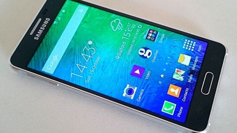 Galaxy Alpha Android 5.1.1 güncellemesi çok yakında