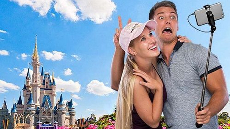 Disneyland, selfie çubuğunu yasakladı
