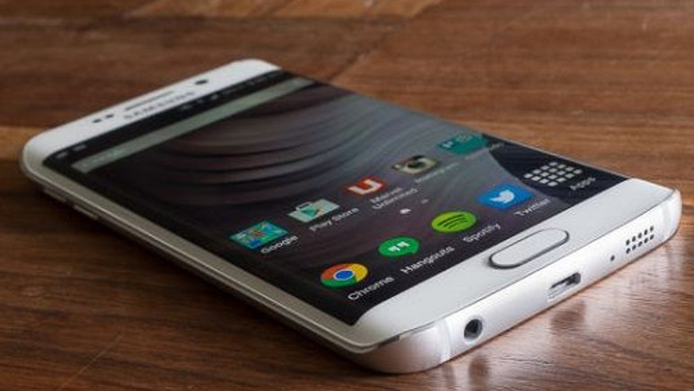Galaxy S6 Edge+ bir kez daha kameralara yakalandı