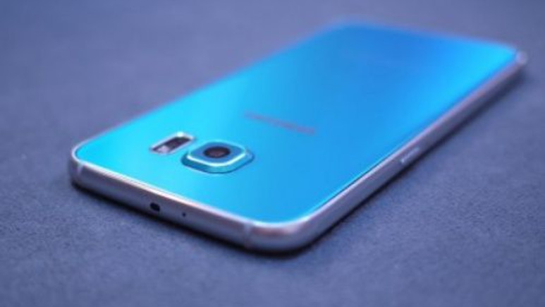 İşte Samsung Galaxy S6 Mini!