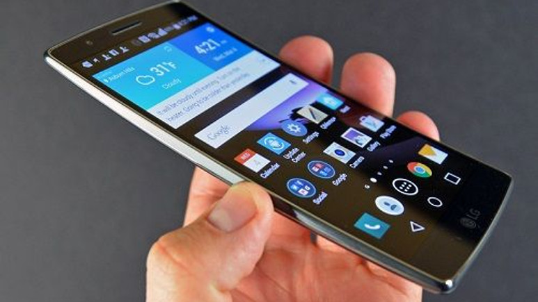 İddia: LG G Flex 3 güçlü donanımıyla mart ayında tanıtılacak