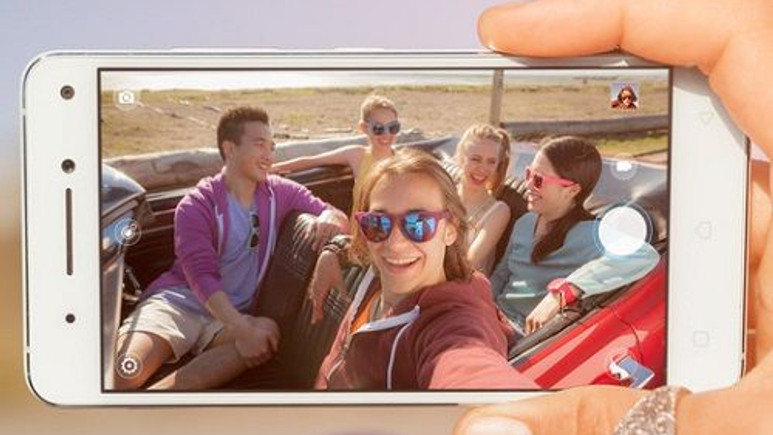 Dünyanın çift ön kameraya sahip ilk akıllı telefonu: Lenovo Vibe S1