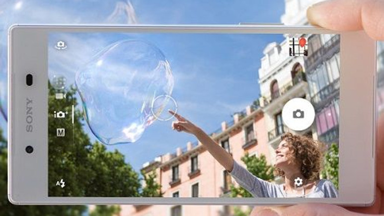 Xperia Z3 ve Xperia Z5: Video sabitleme karşılaştırması