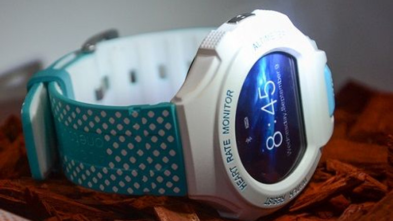 Alcatel'den Android ve iOS uyumlu akıllı saat: Go Watch
